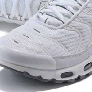 AIR MAX PLUS TN "Triple White" - Imagen 5