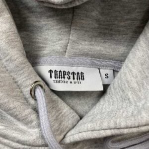Poleron TRAPSTAR "Bordados Rojos" Bordado Algodon - Imagen 8