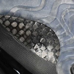 AIR JORDAN RETRO 11 "Cap and Gown" - Imagen 4