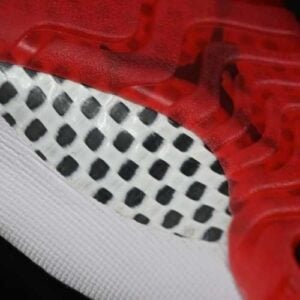 AIR JORDAN RETRO 11 "Bred" - Imagen 4