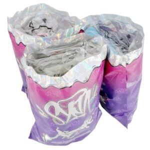 Polerón SYNA WORLD "Gris" ALGODÓN + BOLSA y STICKERS Exclusivos - Imagen 6