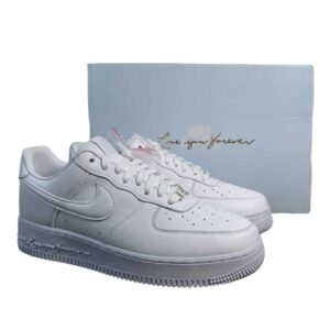 Nike Air Force 1 "NOCTA" Letras Azules - Imagen 3