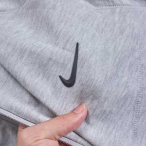 Alternative view of Conjunto NIKE TECH x NOCTA "Gris" Algodón Real