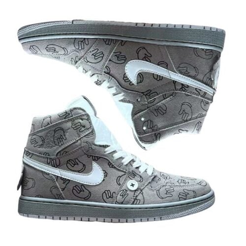 Alternative view of JORDAN RETRO 1 x KAWS "White Greid - Blanco Gris"
