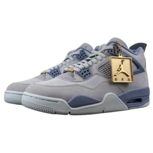 Jordan Retro 4 X "UNC" PE Firs Class