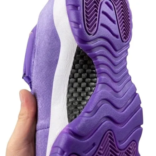 Alternative view of Air Jordan Retro 11 "Purple Rain Velvet" Morado