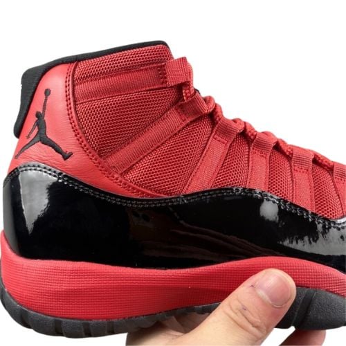 Alternative view of Air Jordan Retro 11 "Toro Red Deadpool" Black Red Negro Rojo