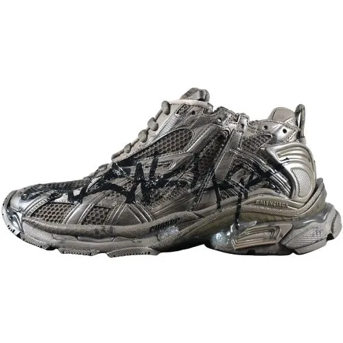 Zapatillas Balenciaga RUNNER "Monocolor Graffiti Mesh Runner in Dark Taupe/Black"
