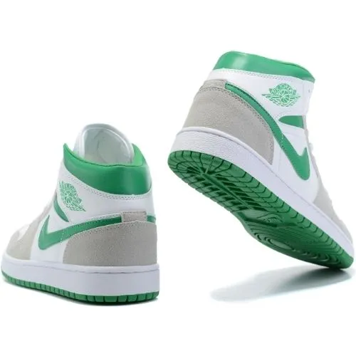Alternative view of Nike Air Jordan 1 Retro "Light Smoke Grey Pine Green" Blanco con Gris y Logo Verde