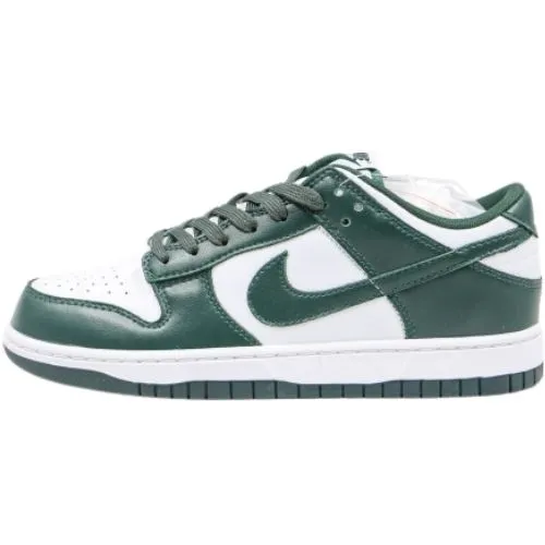 Nike Dunk Low SB “Varsity Green" Verde