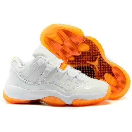 Alternative view of Air Jordan 11 Retro Low "GG" blanco Naranja Cítrico